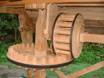 Alain Montpied - Artisan Wheelwright - Horizontal mill whee
